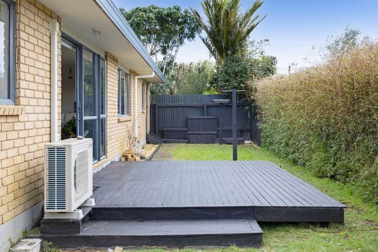Photo of property in 17a Exeter Street, Brooklands, New Plymouth, 4310