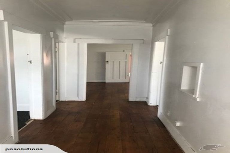 Photo of property in 212 Rongotai Road, Rongotai, Wellington, 6022