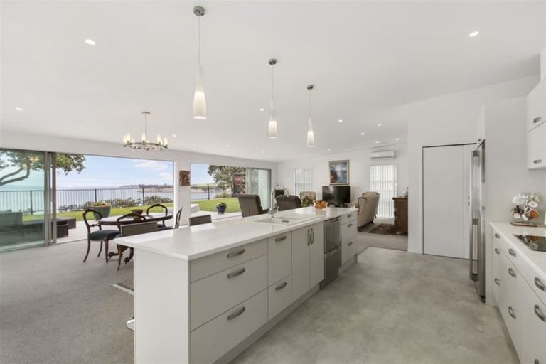 Photo of property in 63 Hawaiian Parade, Arkles Bay, Whangaparaoa, 0932