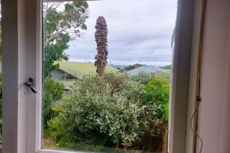 Photo of property in 4/162 Onewa Road, Northcote, Auckland, 0627