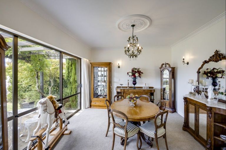 Photo of property in 125 Thompson Road, Bluff Hill, Napier, 4110