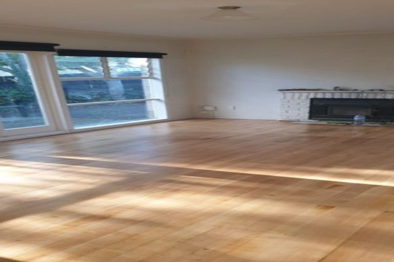 Photo of property in 27a Great South Road, Manurewa, Auckland, 2102