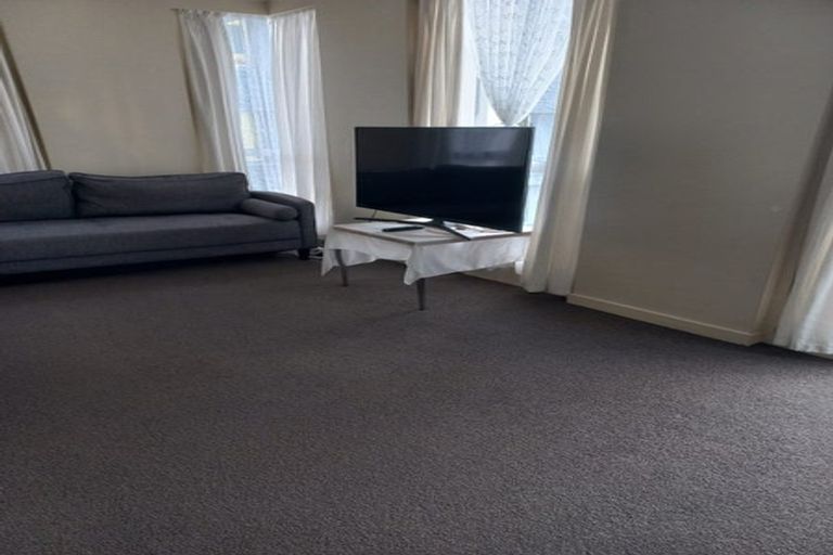 Photo of property in Terrace Heights Apartments, 11c/163 The Terrace, Wellington Central, Wellington, 6011
