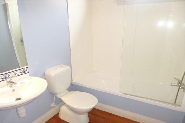 Photo of property in 19 Colin Grove, Hutt Central, Lower Hutt, 5010