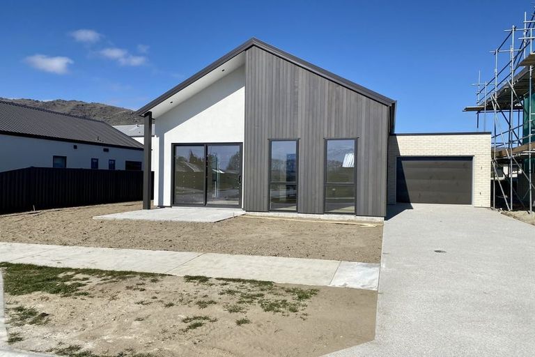 Photo of property in 39 Midlothian Avenue, Cromwell, 9310