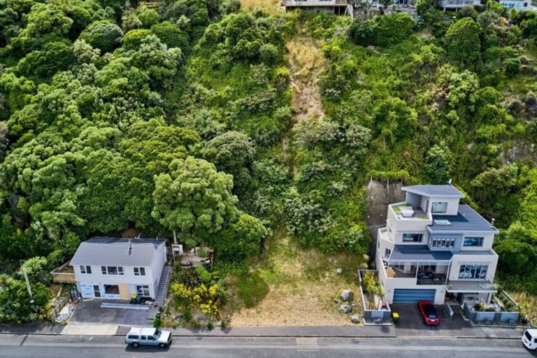 Photo of property in 74 Moana Road, Plimmerton, Porirua, 5026