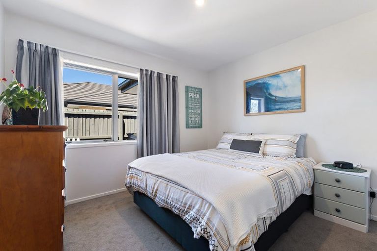 Photo of property in 38 Luxembourg Crescent, Halswell, Christchurch, 8025