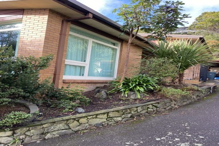 Photo of property in 12 Chichester Drive, Pinehaven, Upper Hutt, 5019
