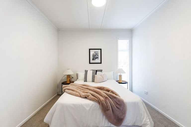 Photo of property in 44 Egmont Road, Waiwhakaiho, New Plymouth, 4312