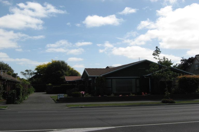 Photo of property in 2/260 Yaldhurst Road, Avonhead, Christchurch, 8042