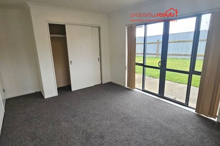 Photo of property in 12b Sussex Street, Levin, 5510
