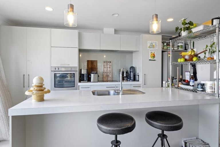 Photo of property in 16 Nadine Stanton Drive, Bell Block, New Plymouth, 4312