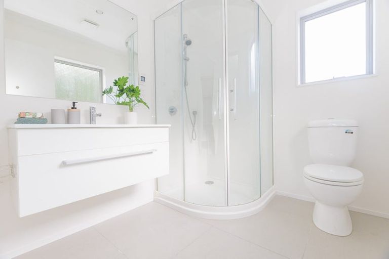 Photo of property in 12 Gatley Grove, Churton Park, Wellington, 6037