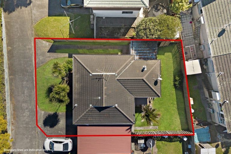 Photo of property in 50b Mirrabooka Avenue, Botany Downs, Auckland, 2010