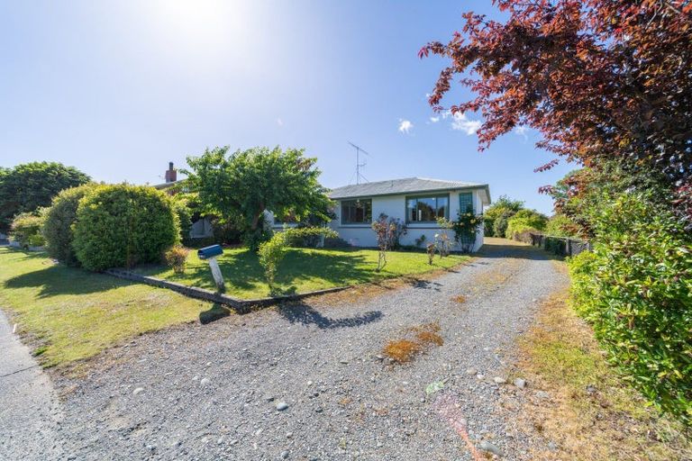 Photo of property in 8 Sutherland Street, Te Anau, 9600