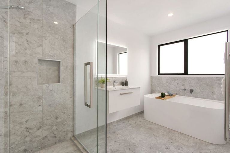 Photo of property in 19 Hutcheson Street, Sydenham, Christchurch, 8023