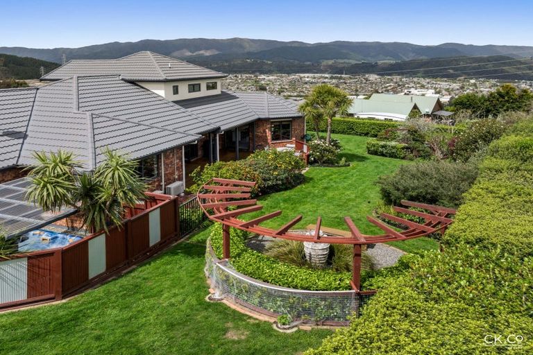 Photo of property in 63 Kirton Drive, Riverstone Terraces, Upper Hutt, 5018
