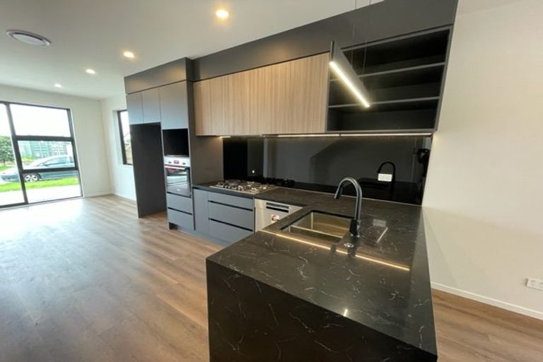 Photo of property in 103 Limestone Drive, Hobsonville, Auckland, 0616