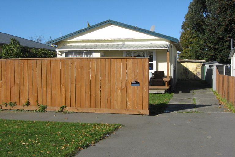 Photo of property in 72 Thackeray Place, Waltham, Christchurch, 8023