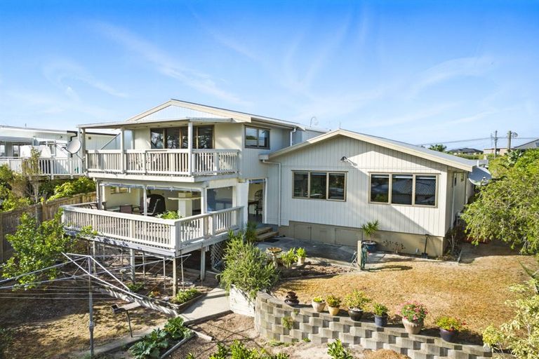 Photo of property in 75 Ruakaka Beach Road, Ruakaka, 0116