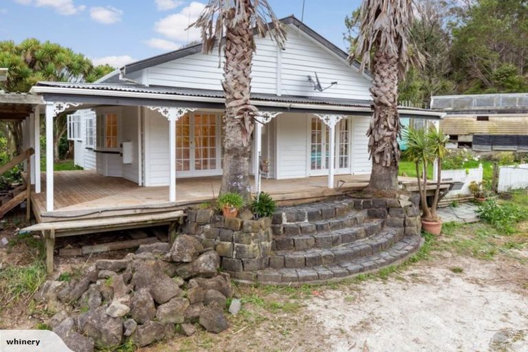 Photo of property in 15 Waitakere Road, Waitakere, Auckland, 0816