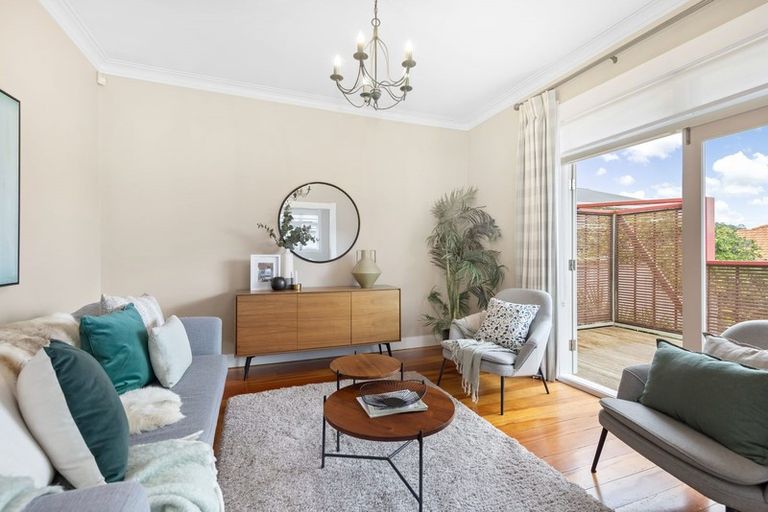 Photo of property in 29 Kingsway Avenue, Sandringham, Auckland, 1025