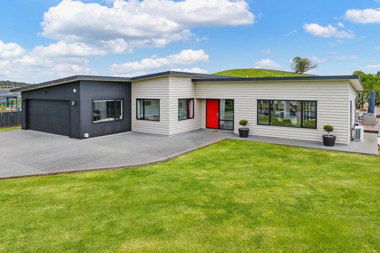 Photo of property in 14 Howie Lane, Te Kamo, Kamo, 0185