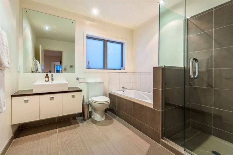 Photo of property in 3/65 Castor Road, Castor Bay, Auckland, 0620