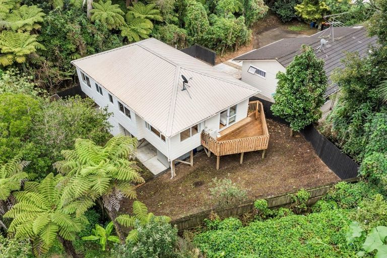 Photo of property in 1/24 Contessa Drive, Glenfield, Auckland, 0629