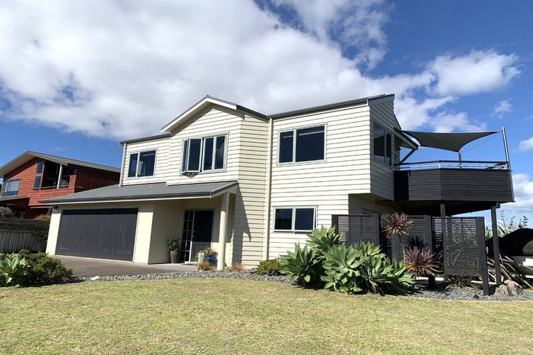 Photo of property in 17 Rangitukehu Street, Ohope, 3121