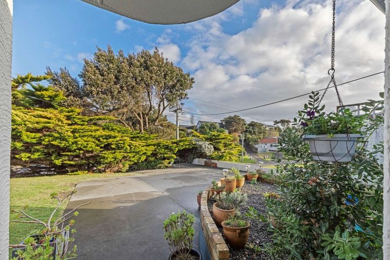 Photo of property in 16 Toi Street, Tawhero, Whanganui, 4501