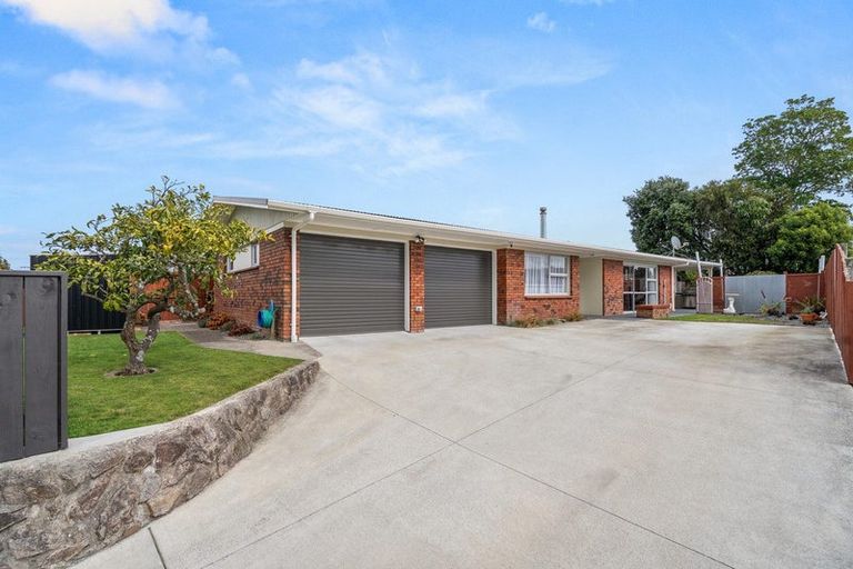 Photo of property in 27 Meadowland Street, Matua, Tauranga, 3110