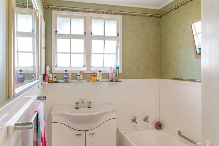 Photo of property in 13 Eccles Street, Gore, 9710