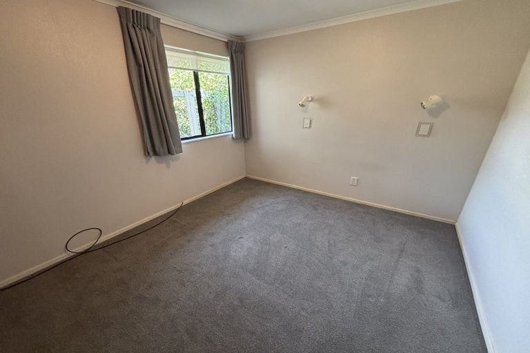 Photo of property in 96a Slacks Road, Awapuni, Palmerston North, 4412