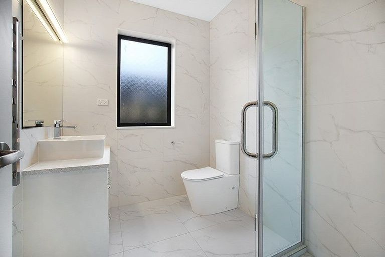 Photo of property in 48 Twin Parks Rise, Papakura, 2110