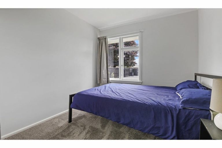 Photo of property in 1/65 Middlepark Road, Sockburn, Christchurch, 8042