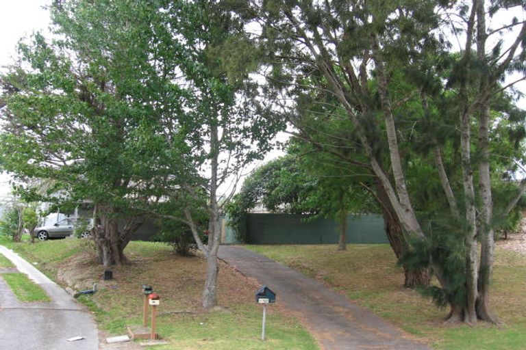 Photo of property in 40 Flaxdale Street, Birkdale, Auckland, 0626