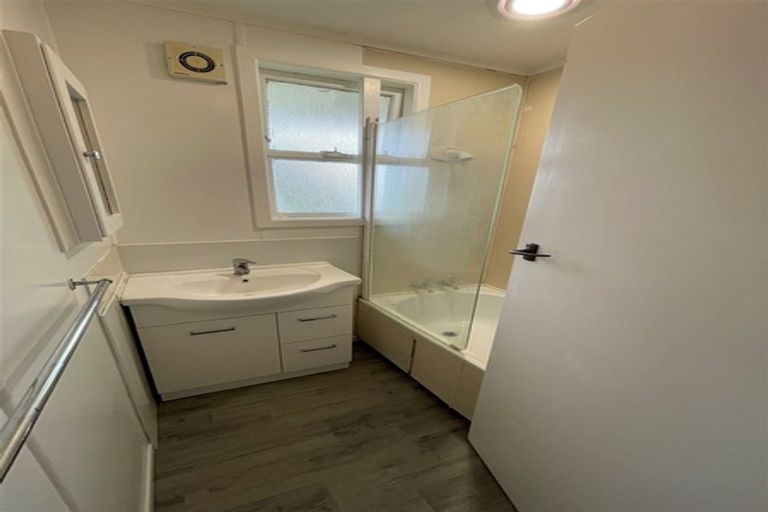 Photo of property in 2 Toroa Place, Tokoroa, 3420