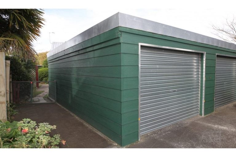 Photo of property in 10 Martin Dale, Raureka, Hastings, 4120