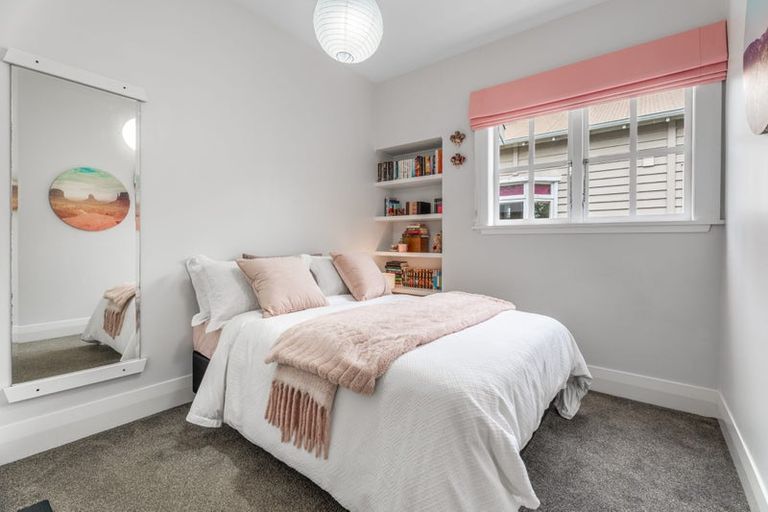 Photo of property in 37 Kensington Avenue, Mount Eden, Auckland, 1024