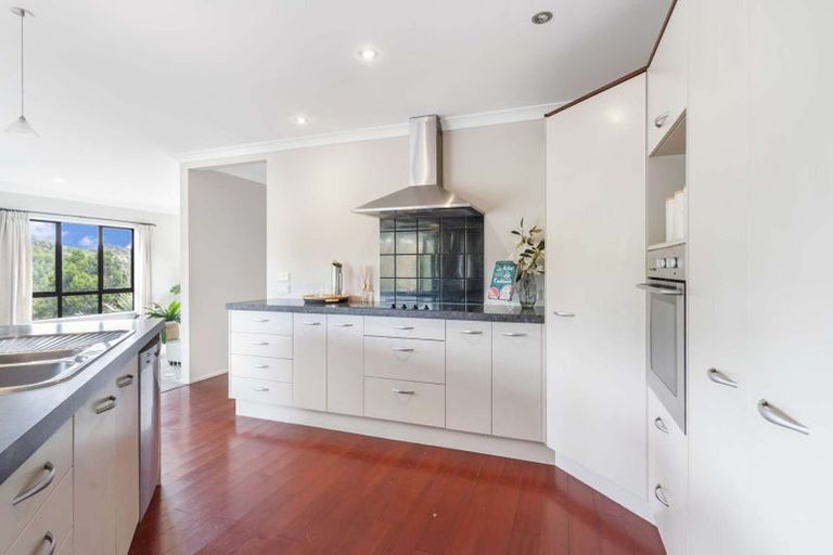 Photo of property in 797 Ponga Road, Opaheke, Papakura, 2584