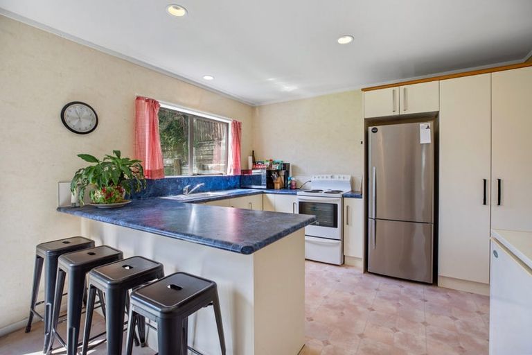 Photo of property in 15 Gilmore Street, Te Puke, 3119