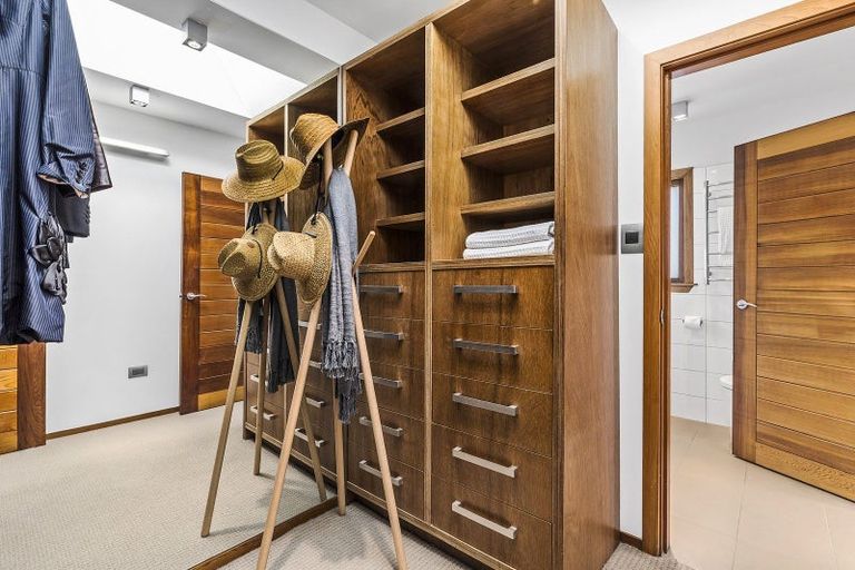 Photo of property in 29 Boardwalk Lane, Seatoun, Wellington, 6022