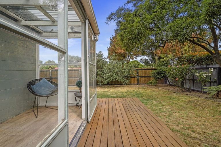 Photo of property in 2/14 Kawau Crescent, Bromley, Christchurch, 8062