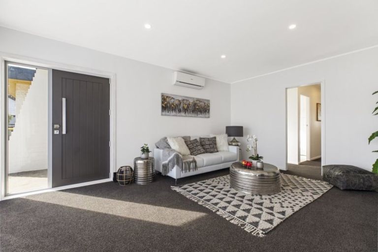 Photo of property in 46b Manse Road, Pahurehure, Papakura, 2113