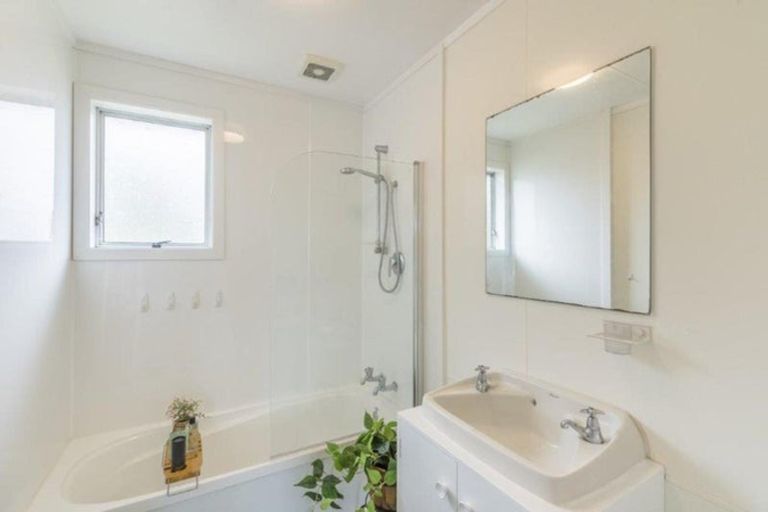 Photo of property in 37 Parakai Street, Paraparaumu, 5032