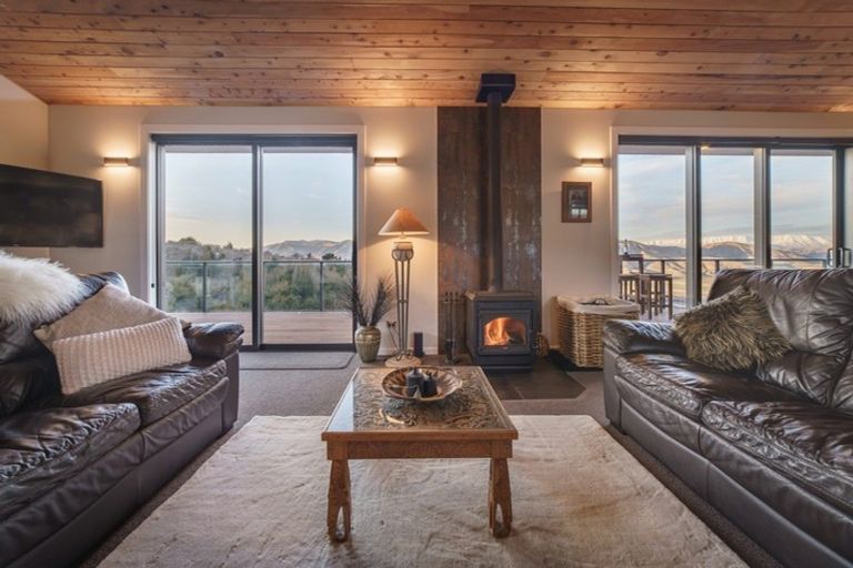 Photo of property in 125 Wailana Heights Drive, Queensberry, Cromwell, 9383