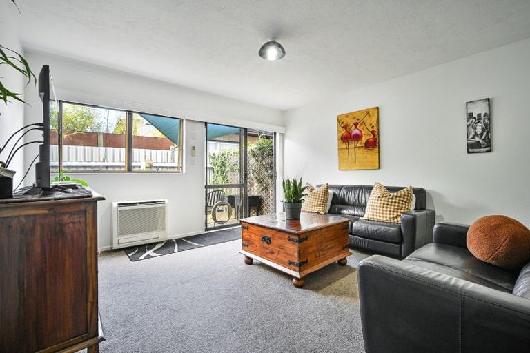 Photo of property in 4/702 Grays Road, Mahora, Hastings, 4120