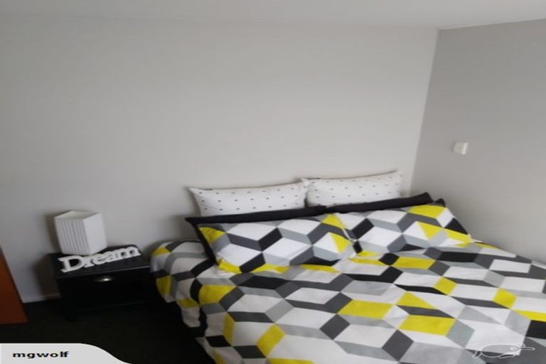 Photo of property in 1/5 Milnebank Street, Upper Riccarton, Christchurch, 8041