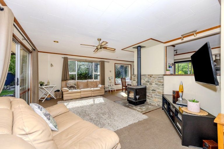 Photo of property in 216 Stone Street, Wanaka, 9305